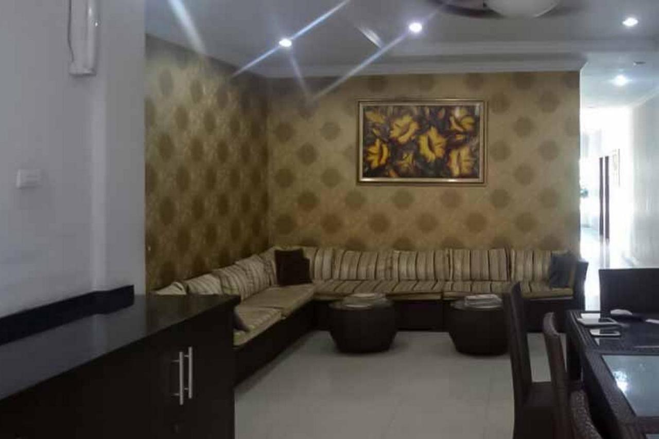 Hotel Reddoorz Near Pantai Panjang Bengkulu 2 Exterior foto