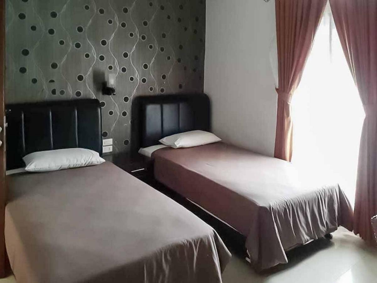 Hotel Reddoorz Near Pantai Panjang Bengkulu 2 Exterior foto